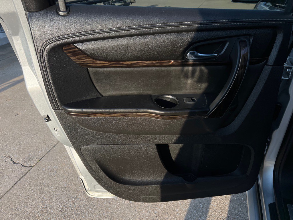 2013 GMC Acadia Image 33