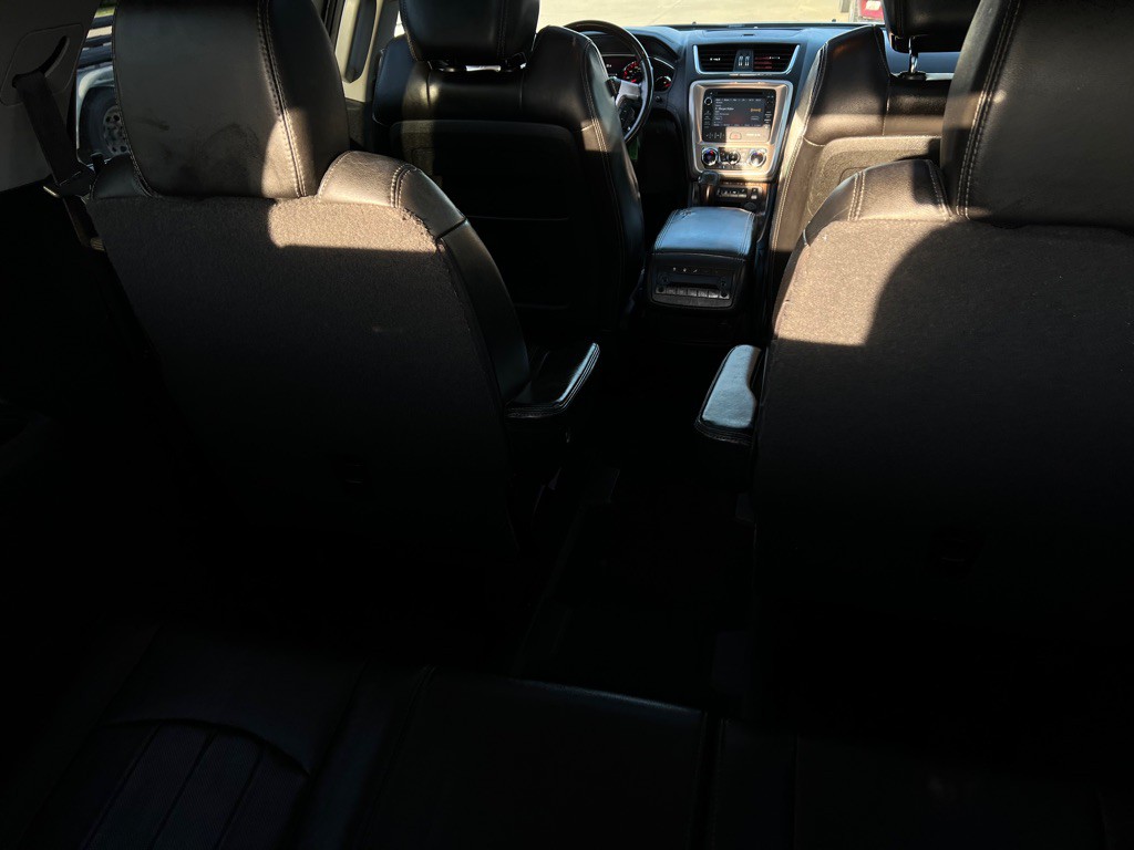 2013 GMC Acadia Image 38