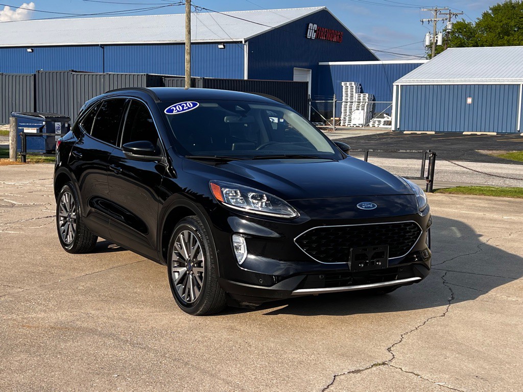 2020 Ford Escape Image 2