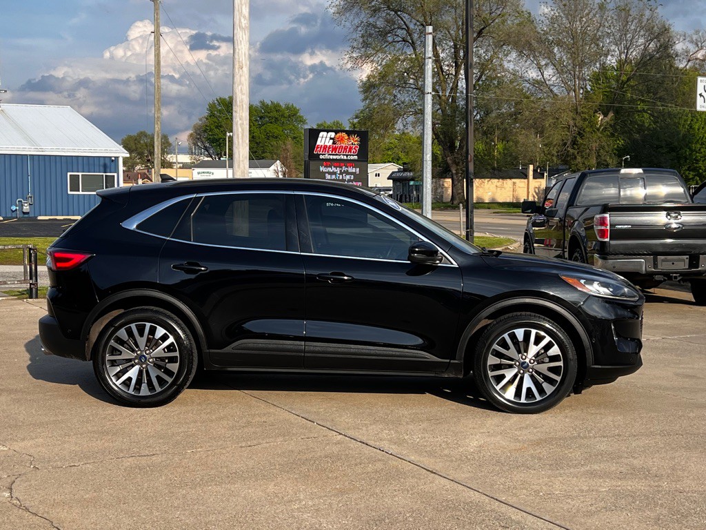 2020 Ford Escape Image 3