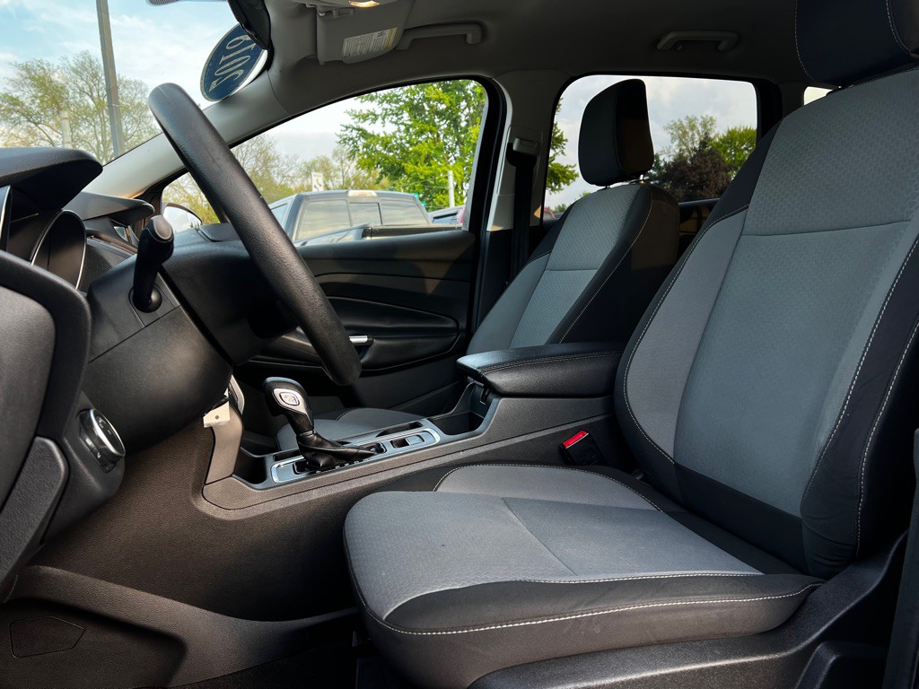 2018 Ford Escape Image 16