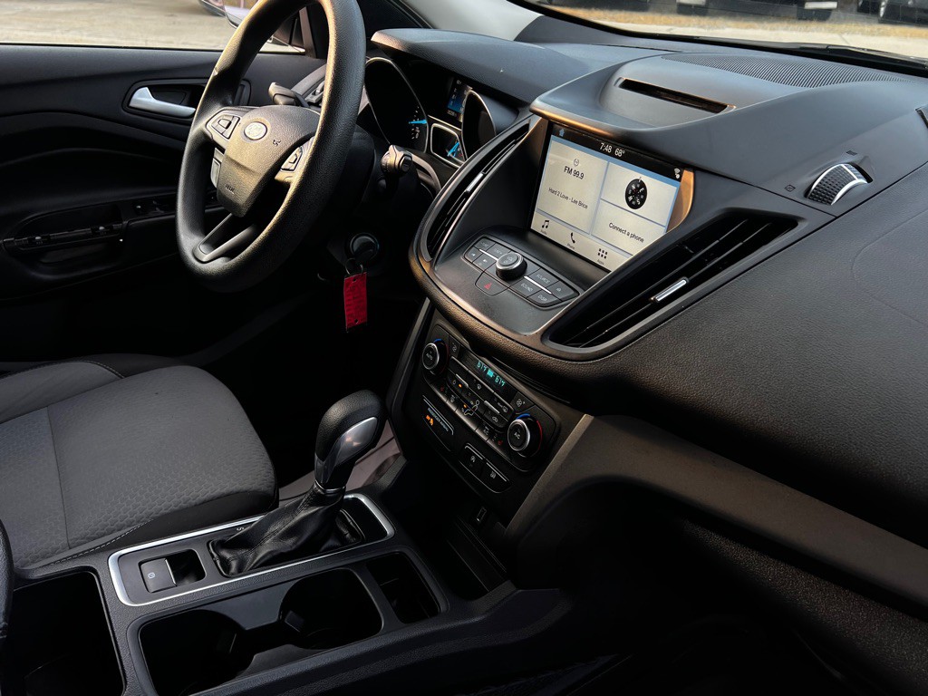 2018 Ford Escape Image 36