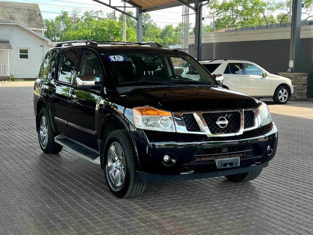 2012 Nissan Armada Image 1
