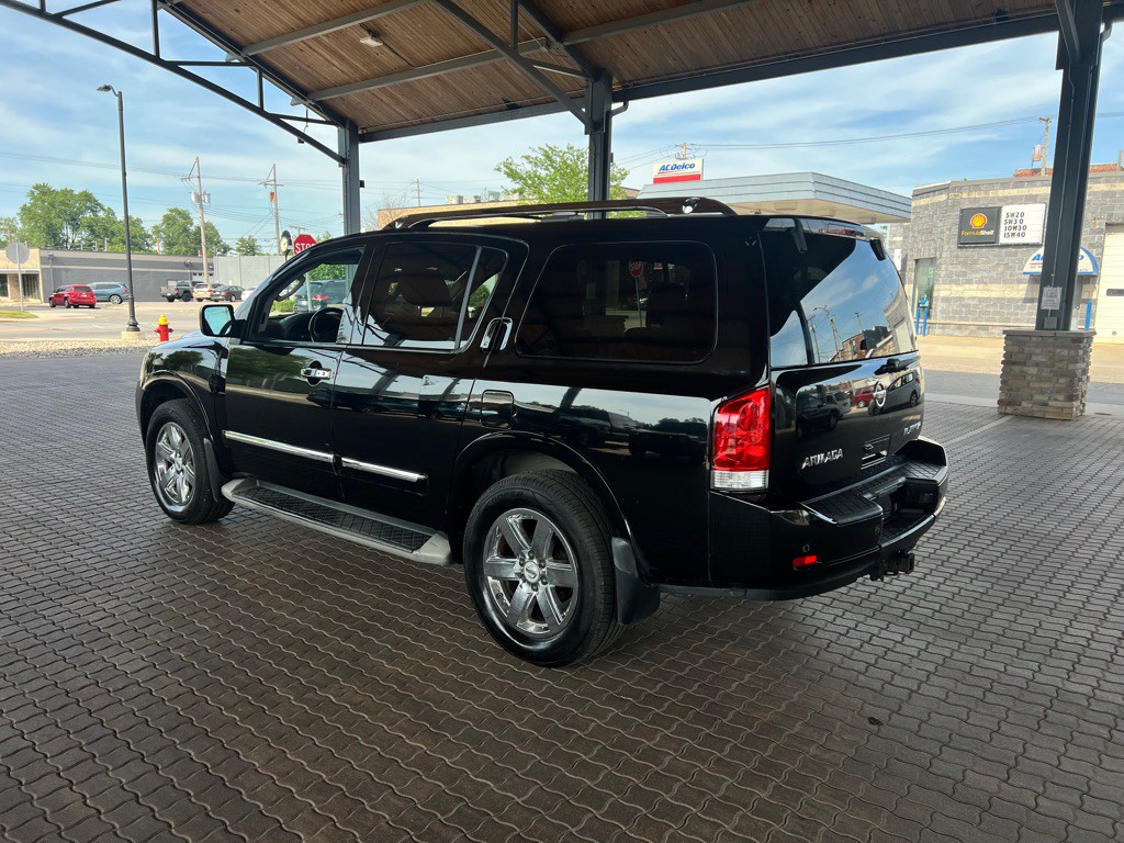 2012 Nissan Armada Image 8