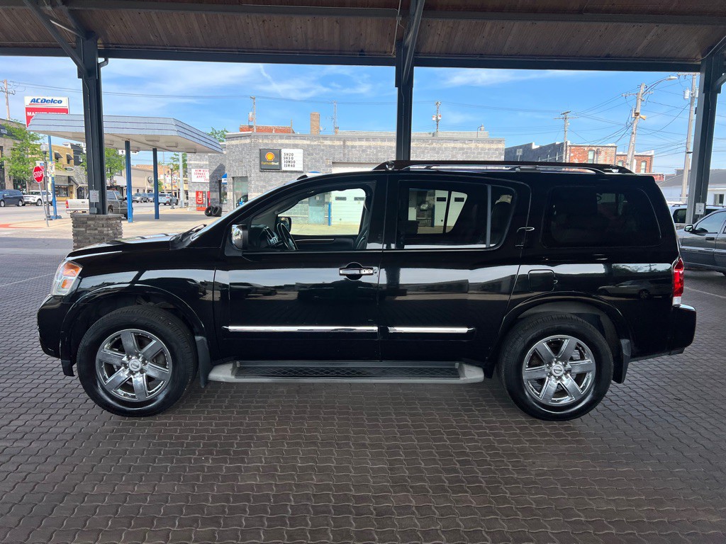 2012 Nissan Armada Image 9