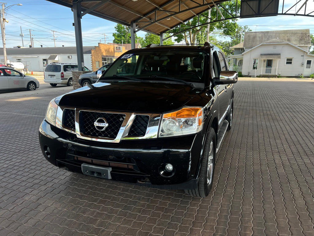 2012 Nissan Armada Image 11
