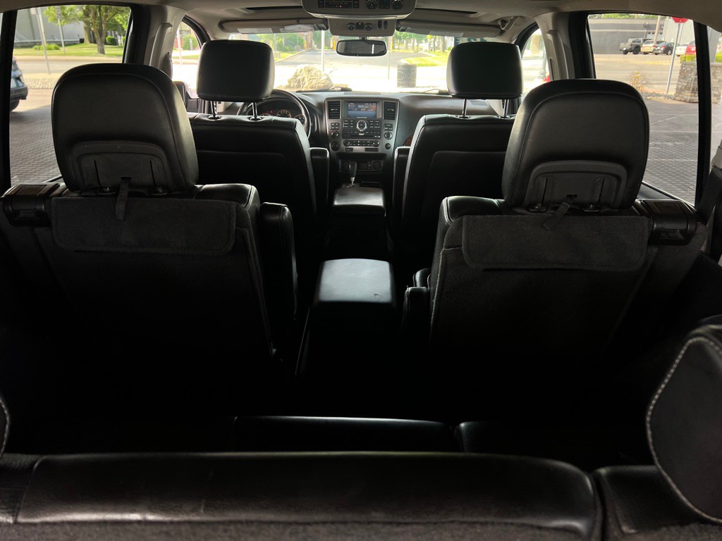 2012 Nissan Armada Image 33