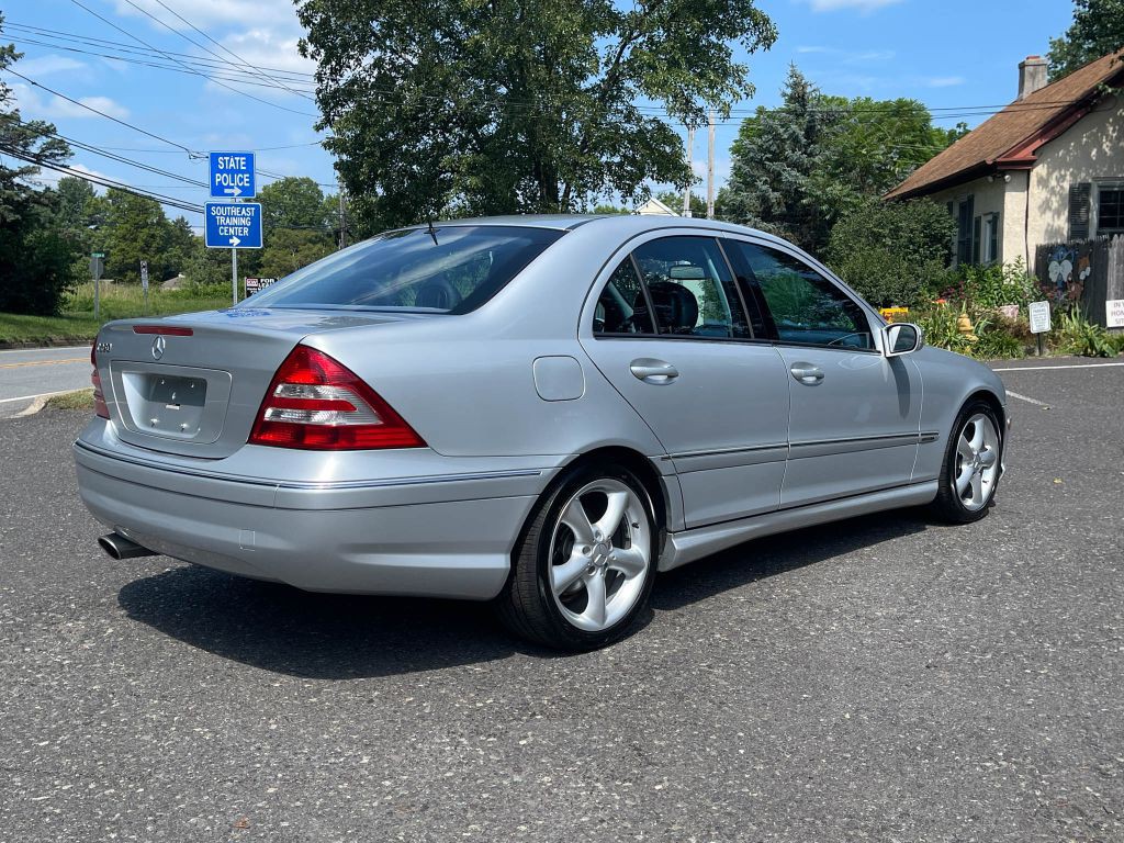 2006 Mercedes-Benz C-Class Image 6