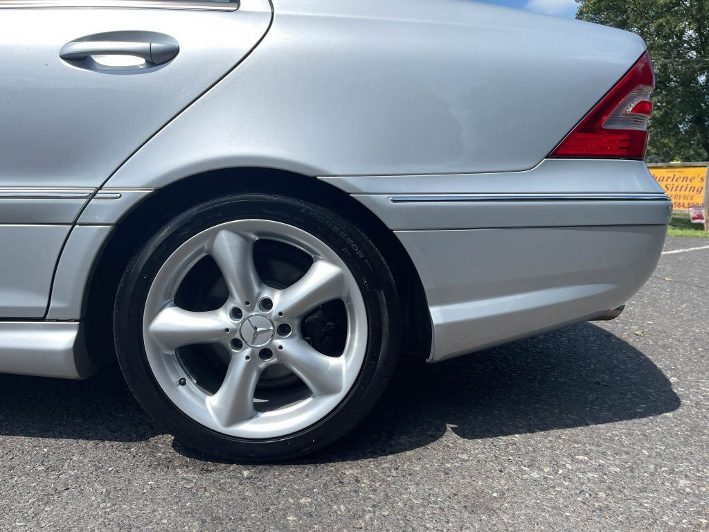 2006 Mercedes-Benz C-Class Image 14