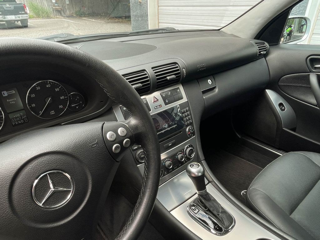 2006 Mercedes-Benz C-Class Image 20