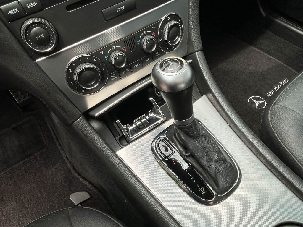 2006 Mercedes-Benz C-Class Image 21