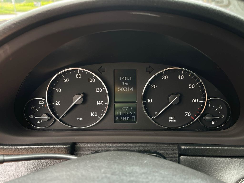2006 Mercedes-Benz C-Class Image 25