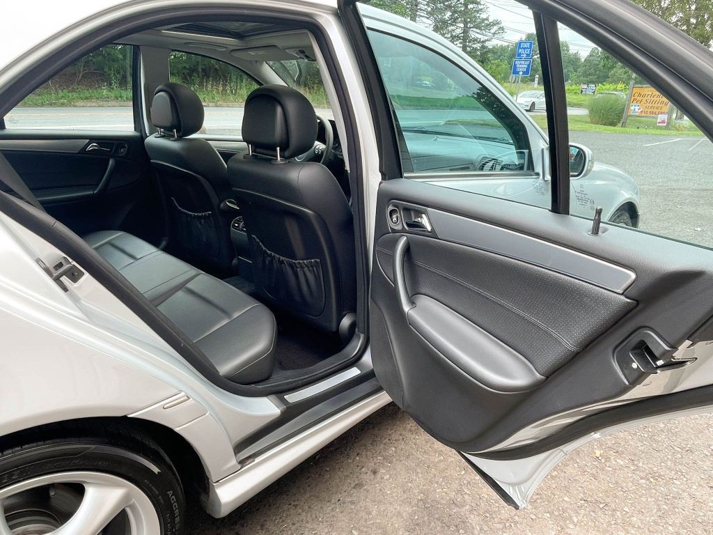 2006 Mercedes-Benz C-Class Image 45
