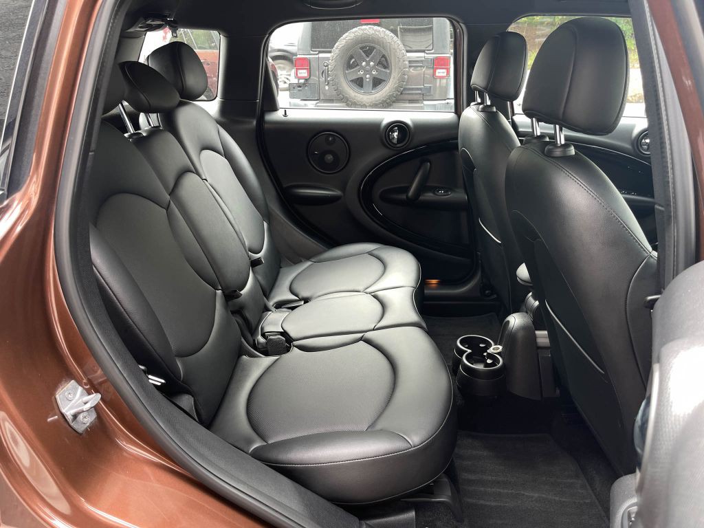 2014 MINI Countryman Image 37