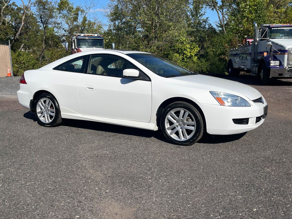 2005 Honda Accord Image 10