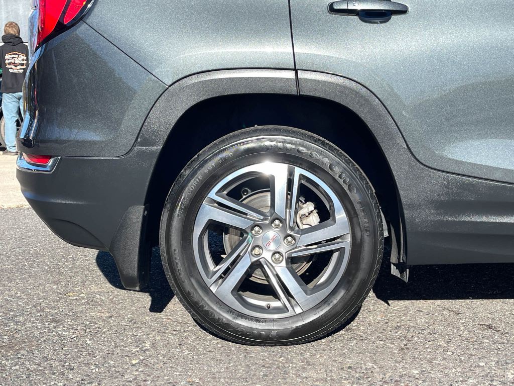 2020 GMC Terrain Image 10