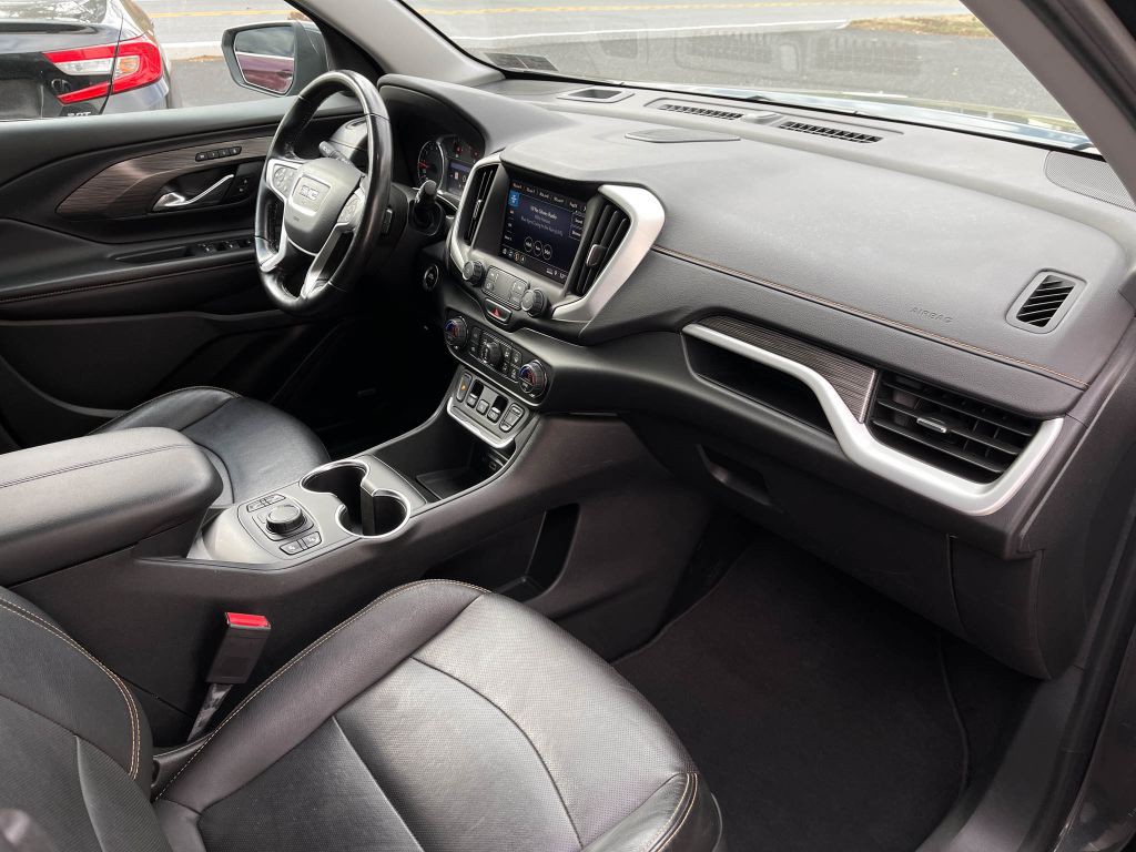 2020 GMC Terrain Image 29