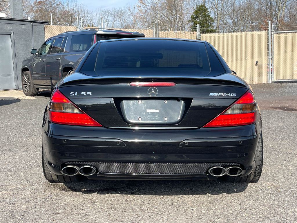 2004 Mercedes-Benz SL-Class Image 5