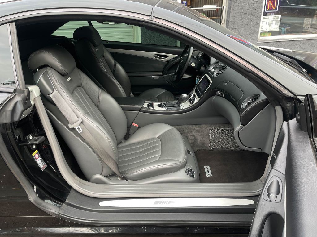 2004 Mercedes-Benz SL-Class Image 41