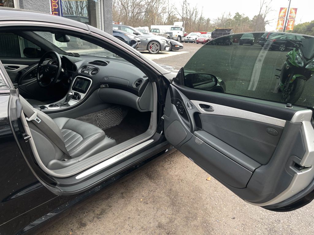 2004 Mercedes-Benz SL-Class Image 44