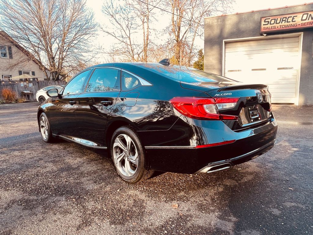 2018 Honda Accord Image 3