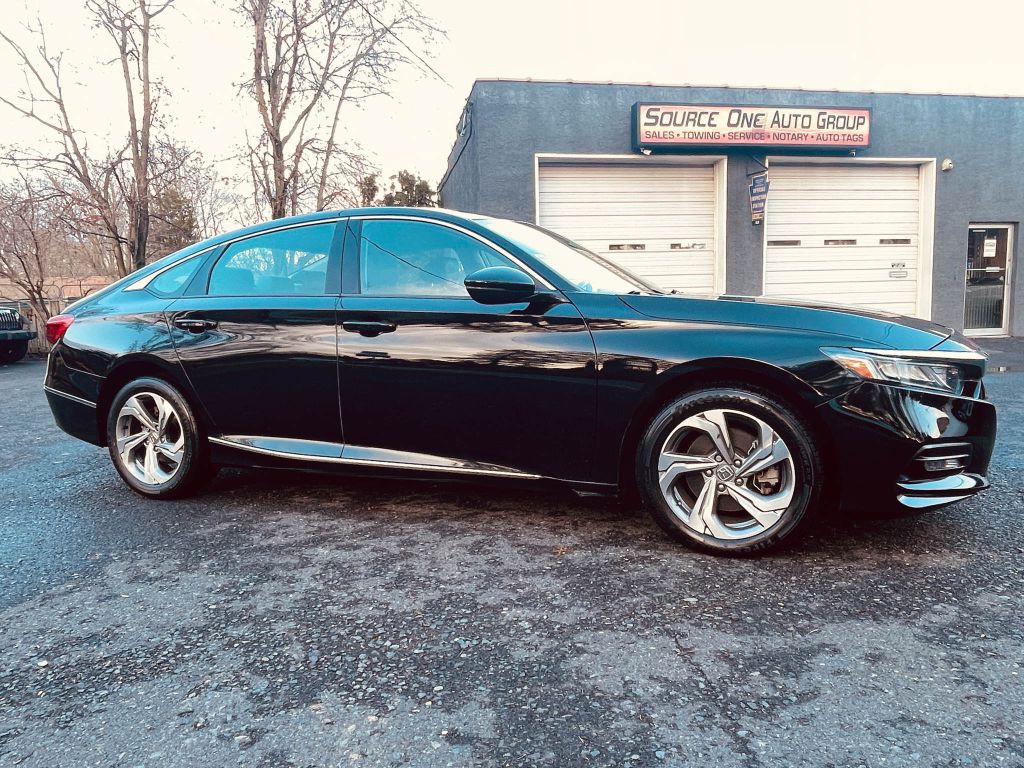 2018 Honda Accord Image 8