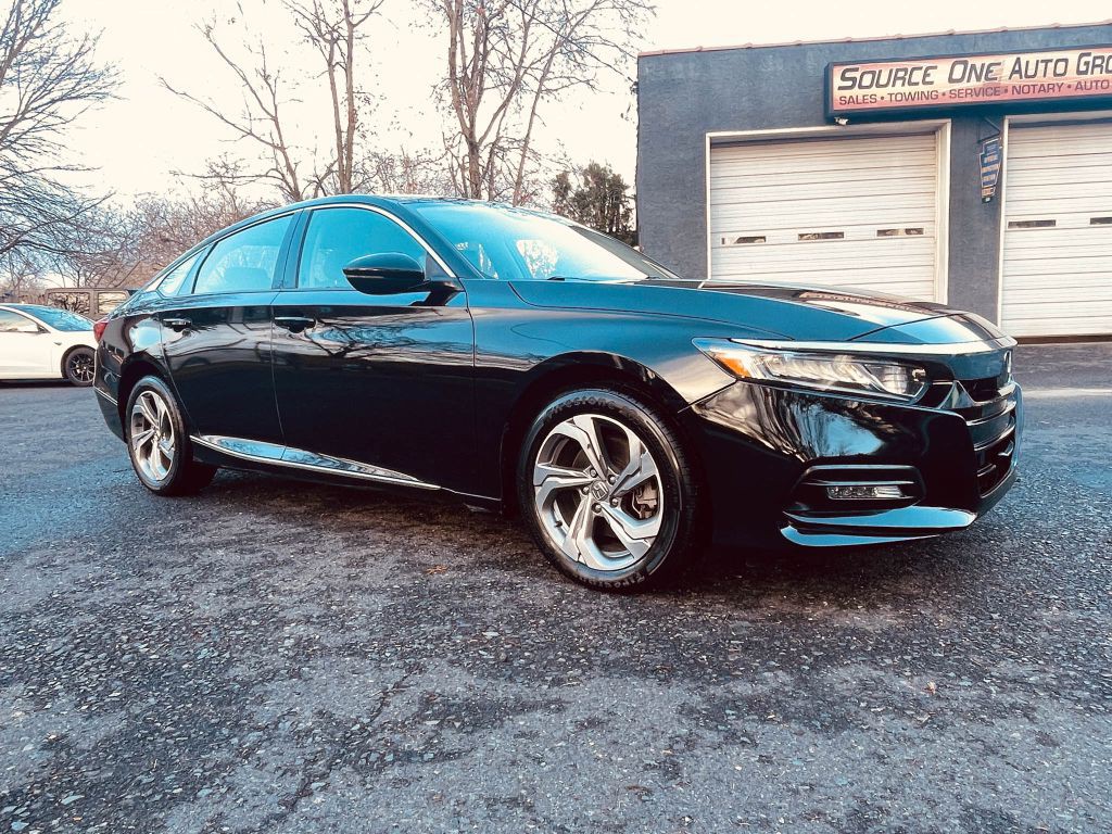 2018 Honda Accord Image 9