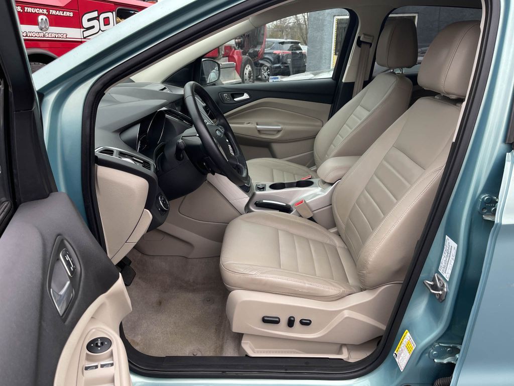 2013 Ford Escape Image 17