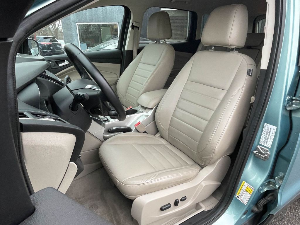 2013 Ford Escape Image 18