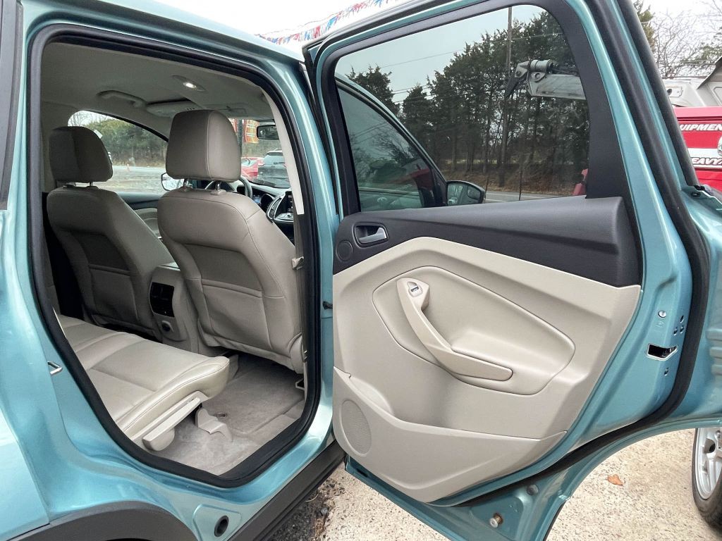 2013 Ford Escape Image 44