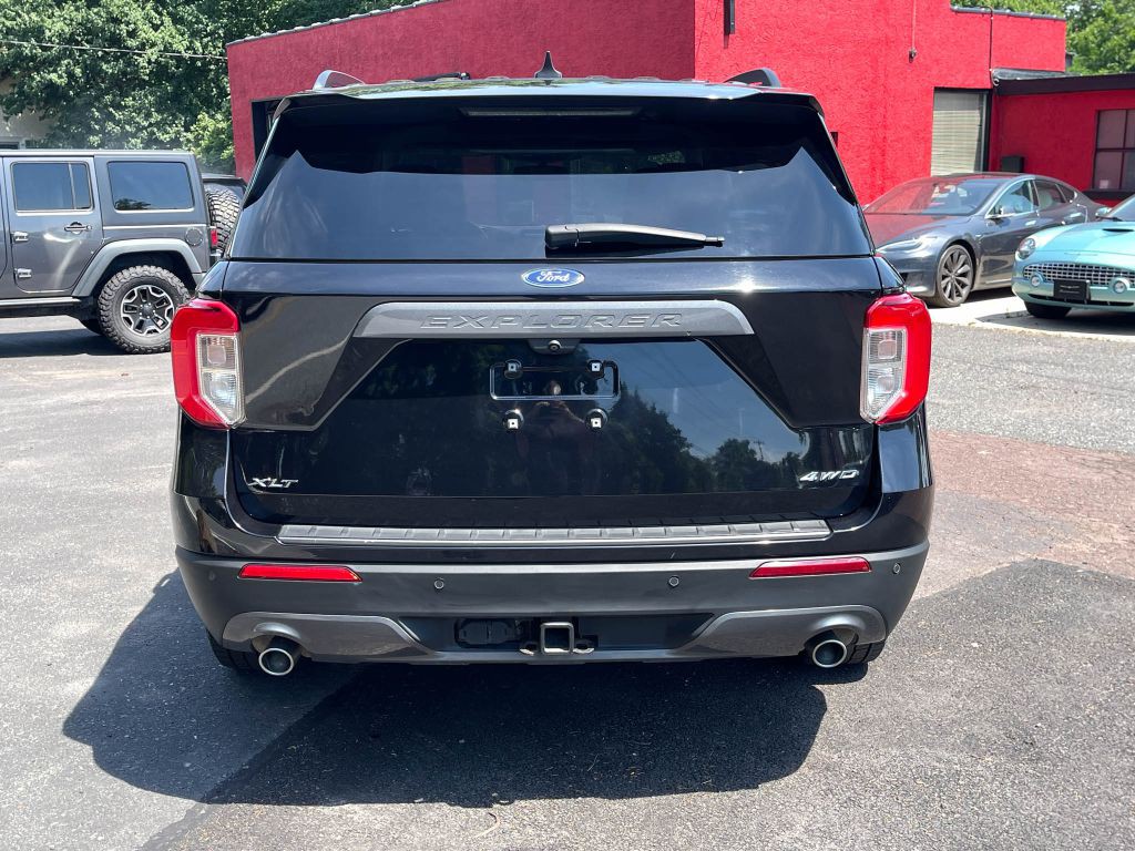 2021 Ford Explorer Image 5