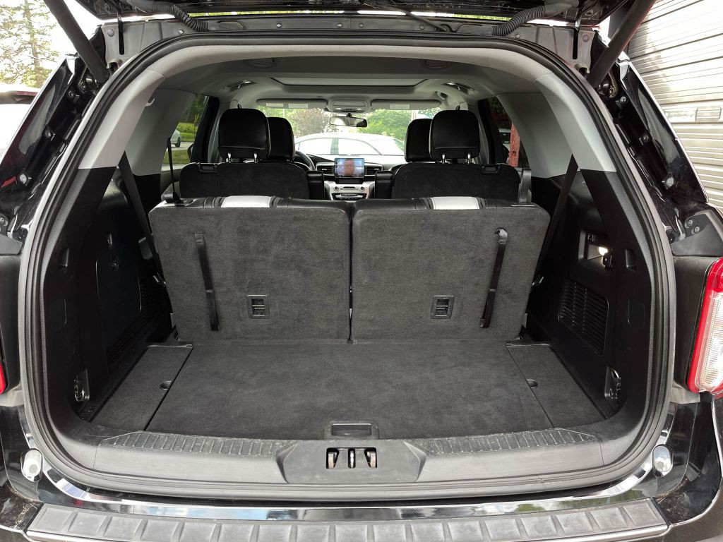 2021 Ford Explorer Image 6