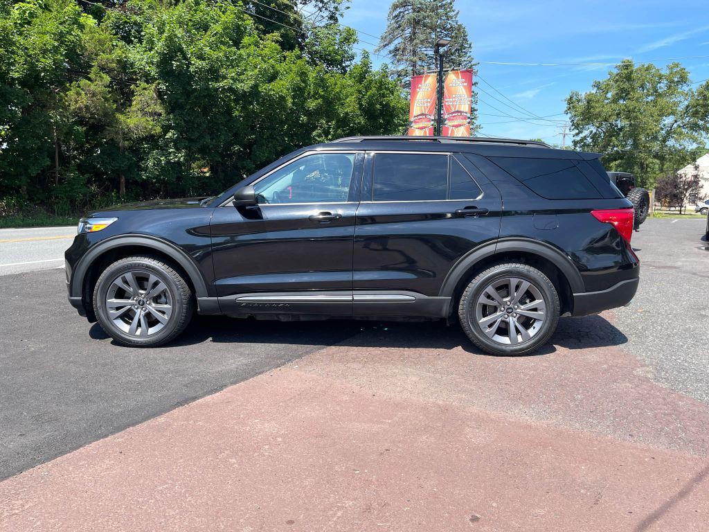 2021 Ford Explorer Image 9