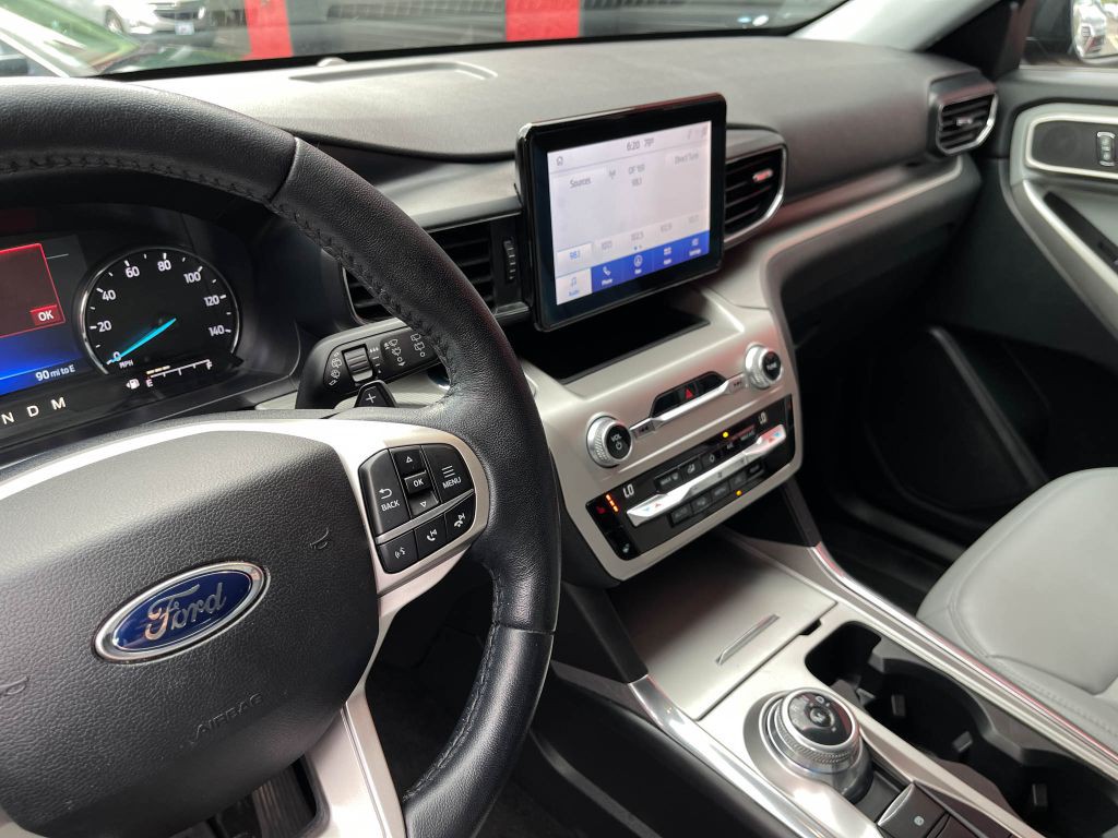 2021 Ford Explorer Image 19