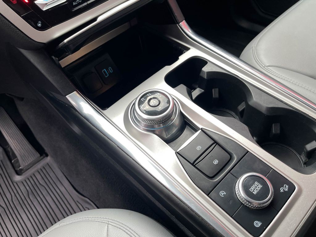 2021 Ford Explorer Image 20