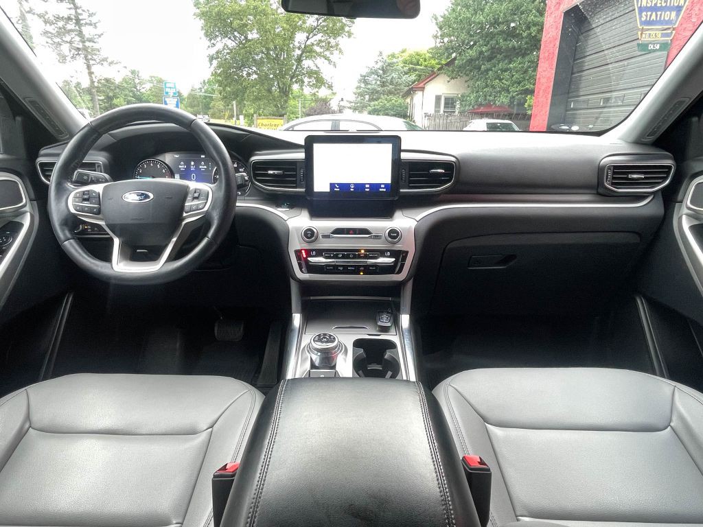 2021 Ford Explorer Image 22