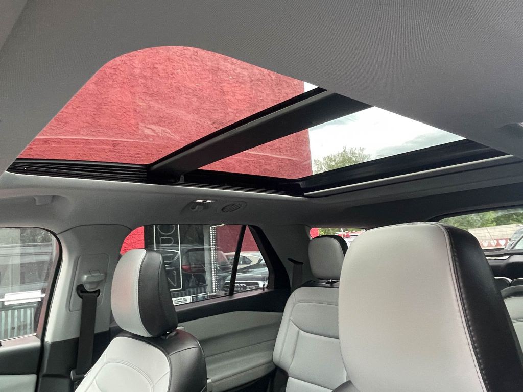 2021 Ford Explorer Image 27