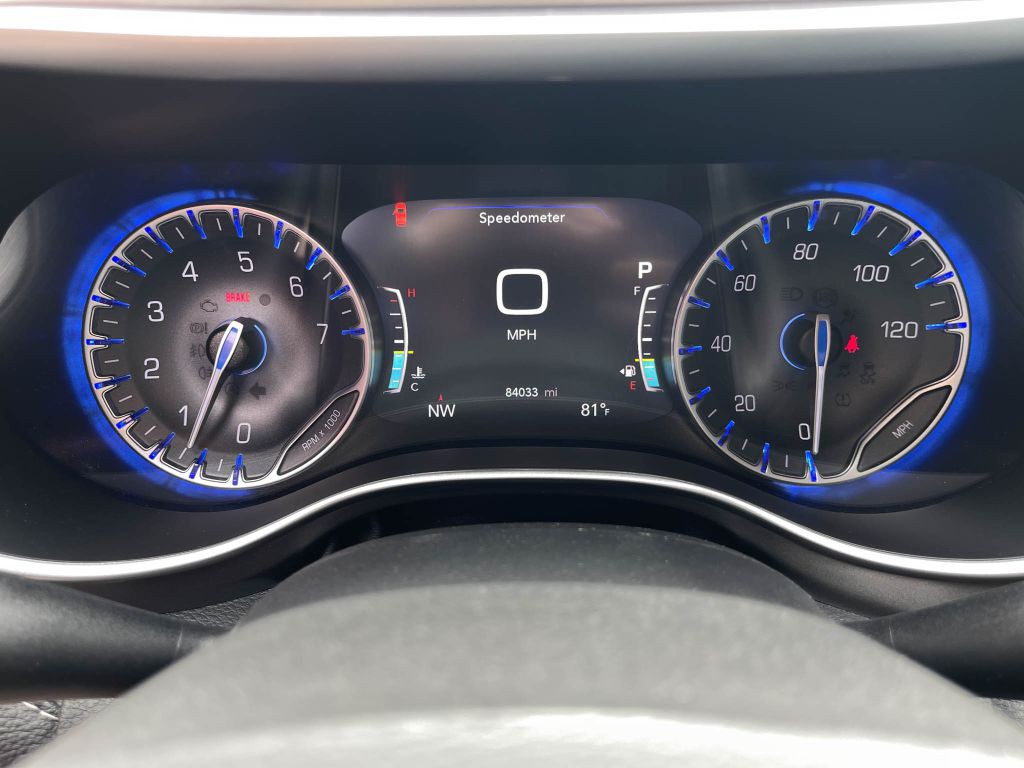 2022 Chrysler Pacifica Image 23