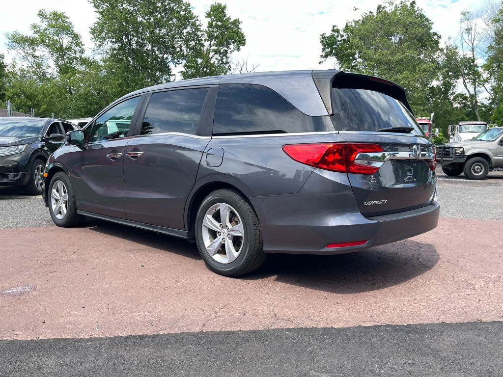 2018 Honda Odyssey Image 3