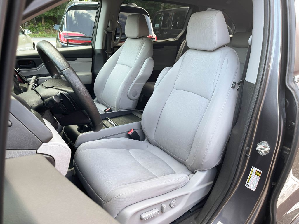 2018 Honda Odyssey Image 15