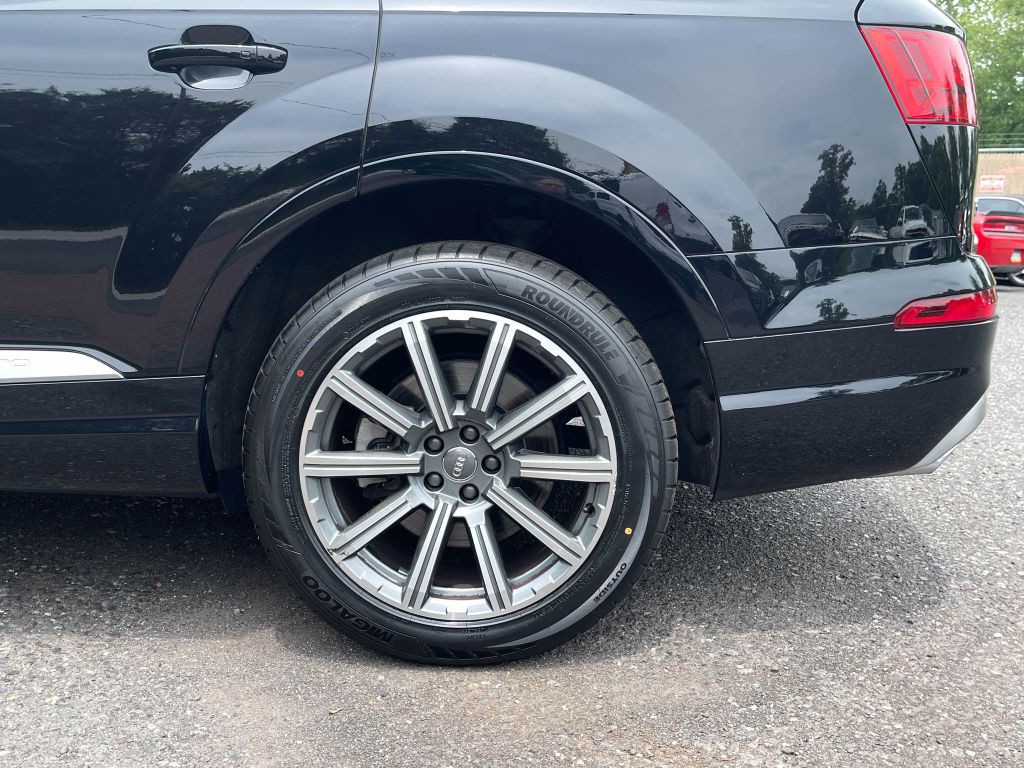 2019 Audi Q7 Image 5