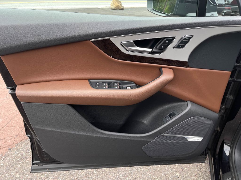 2019 Audi Q7 Image 15