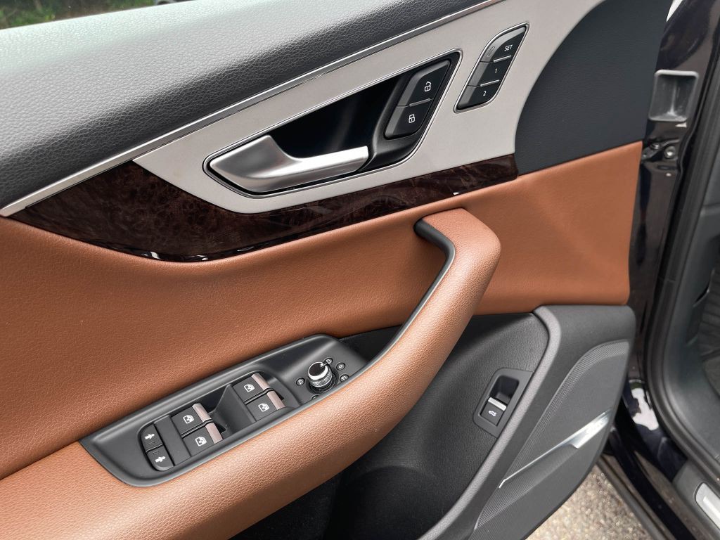 2019 Audi Q7 Image 16