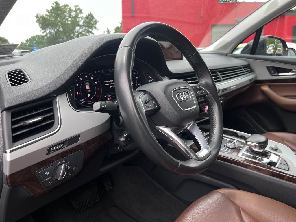 2019 Audi Q7 Image 19
