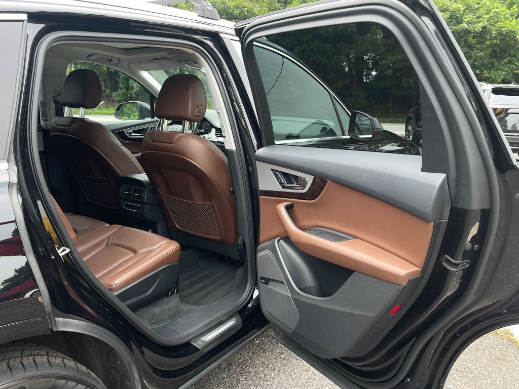 2019 Audi Q7 Image 39