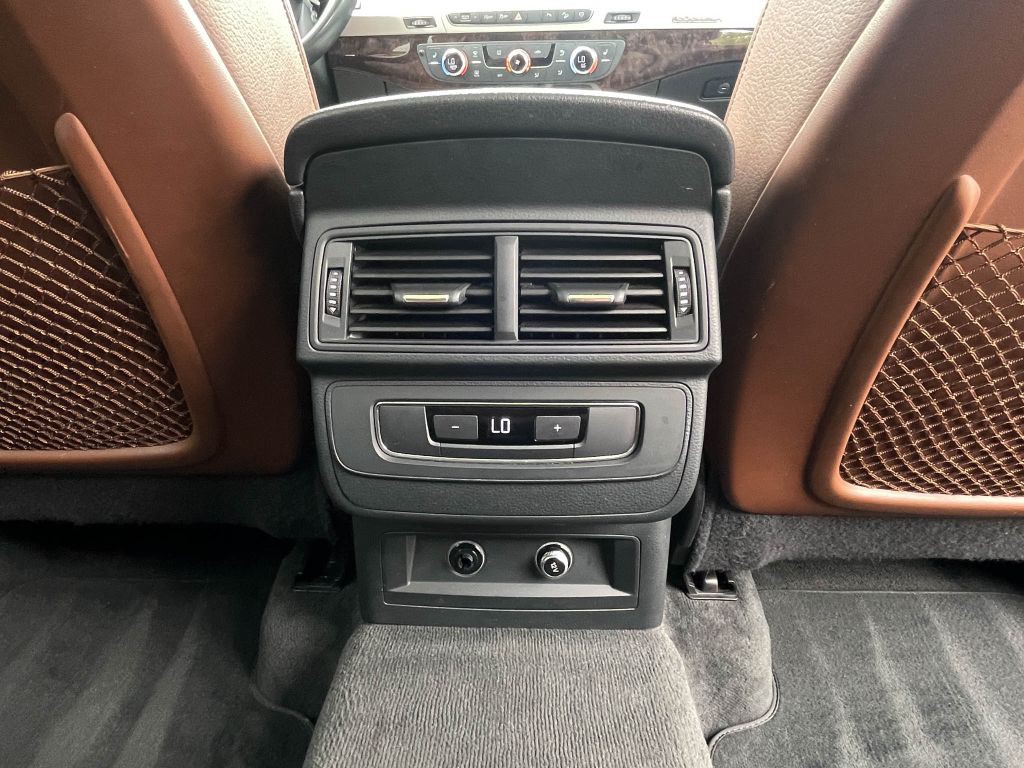 2019 Audi Q7 Image 43