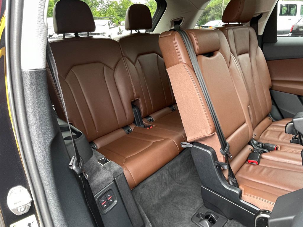 2019 Audi Q7 Image 44