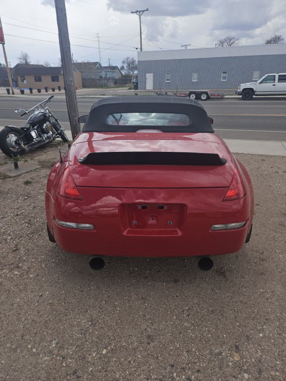 2005 Nissan 350Z Image 7