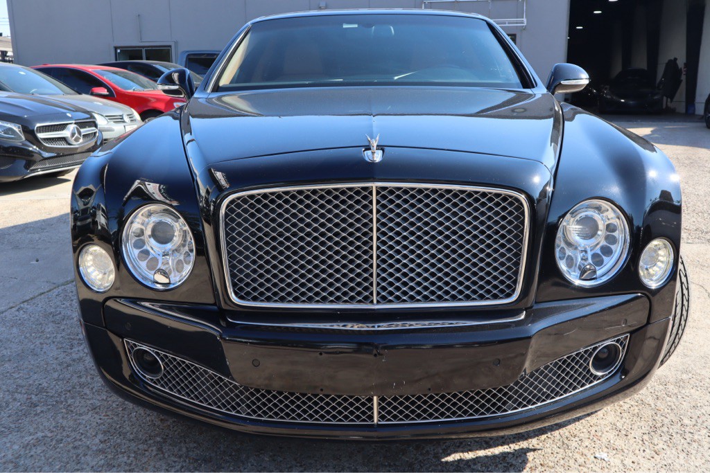 2012 Bentley Mulsanne Image 3