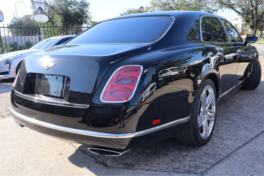 2012 Bentley Mulsanne Image 8